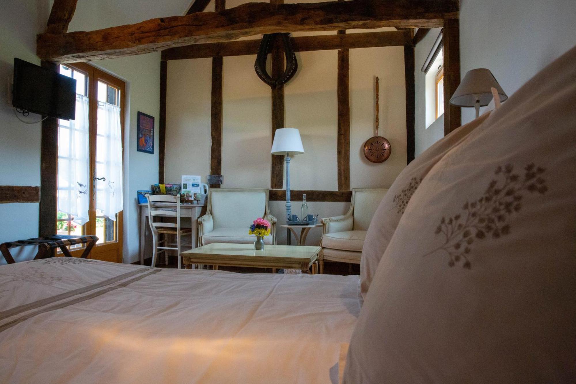 L'Etape Normande Bed & Breakfast Montroty  Bagian luar foto