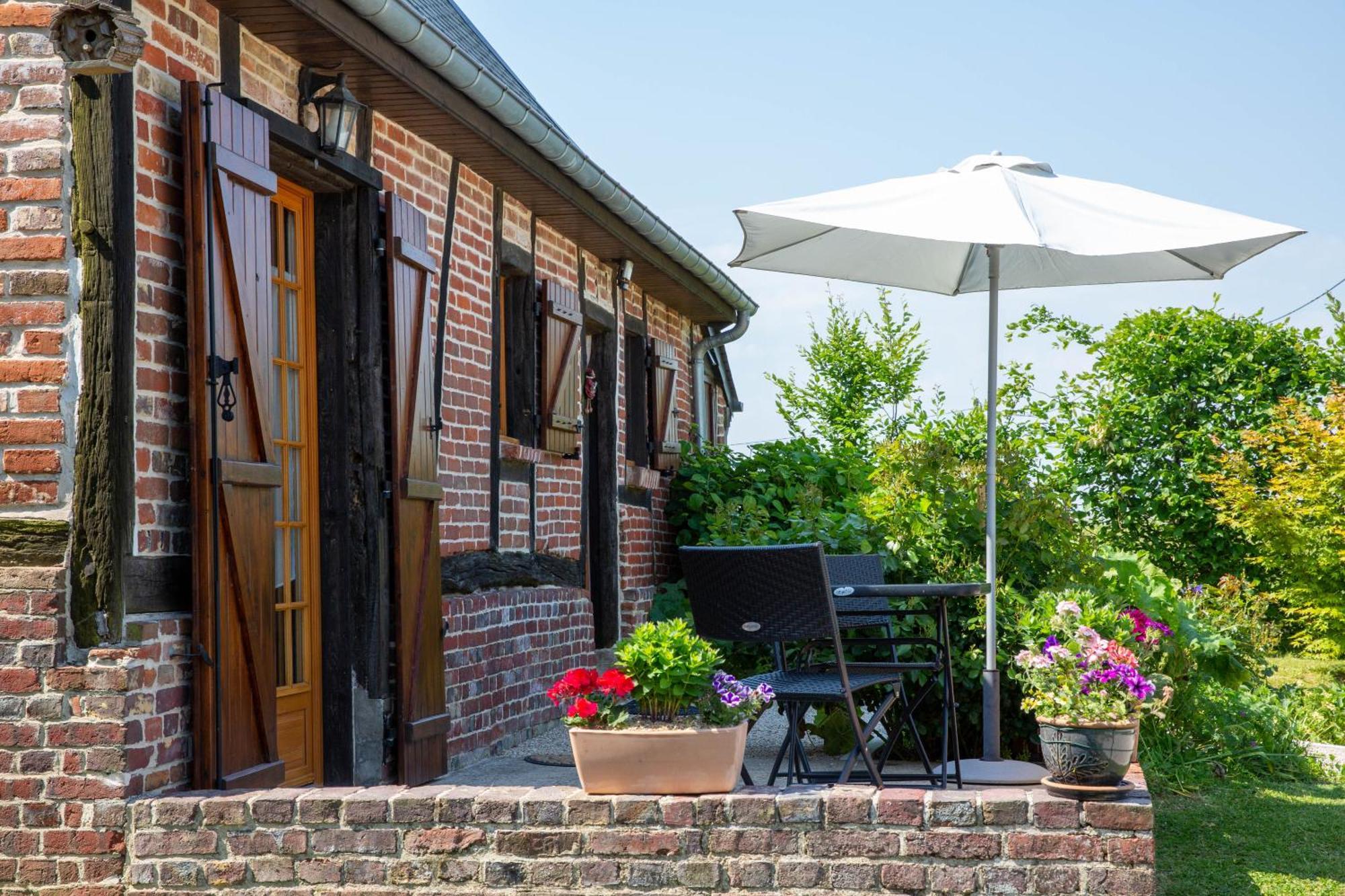 L'Etape Normande Bed & Breakfast Montroty  Bagian luar foto
