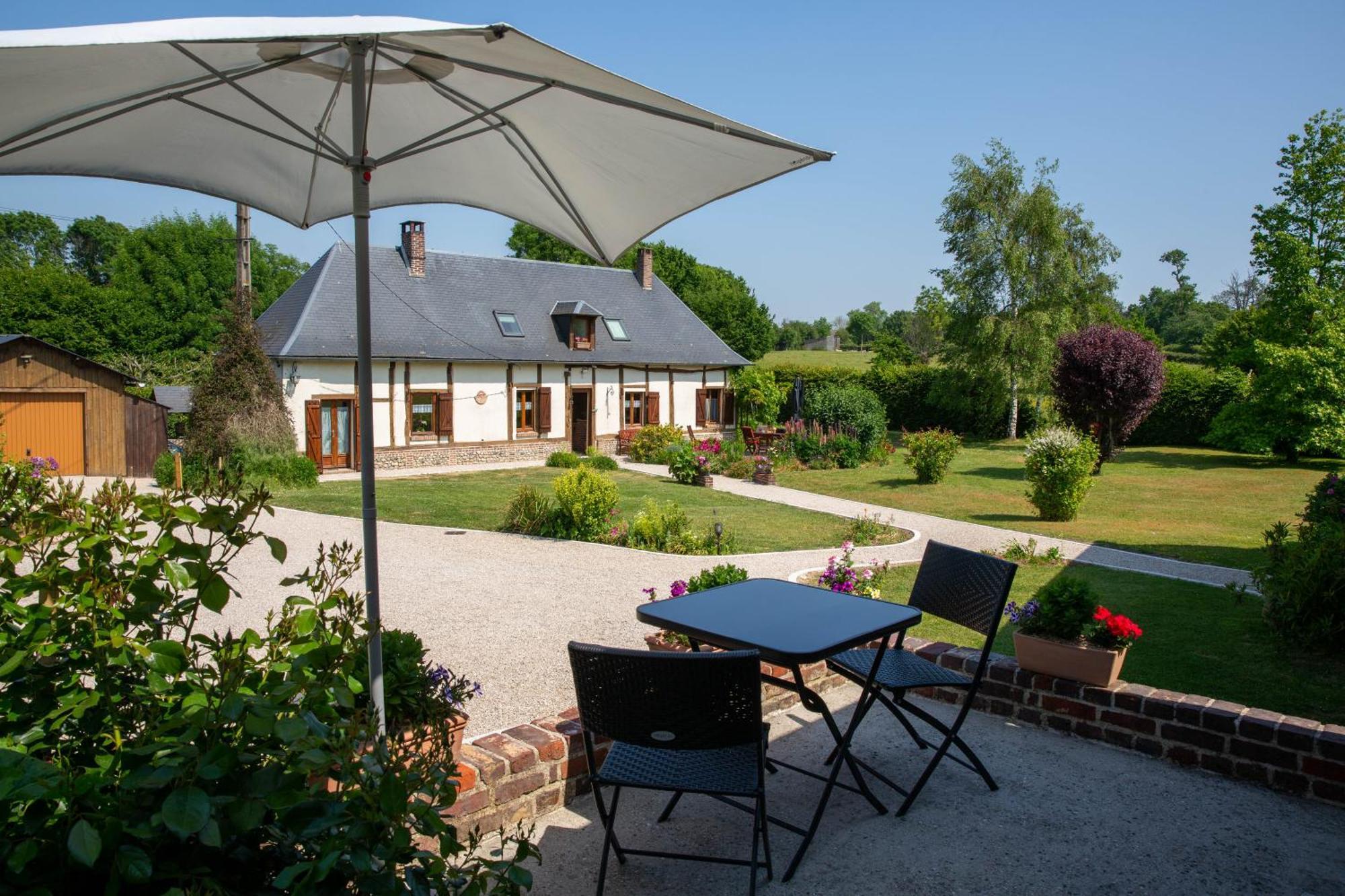 L'Etape Normande Bed & Breakfast Montroty  Bagian luar foto