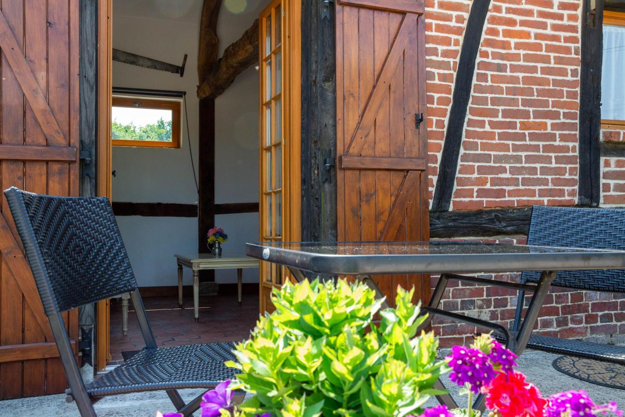 L'Etape Normande Bed & Breakfast Montroty  Bagian luar foto